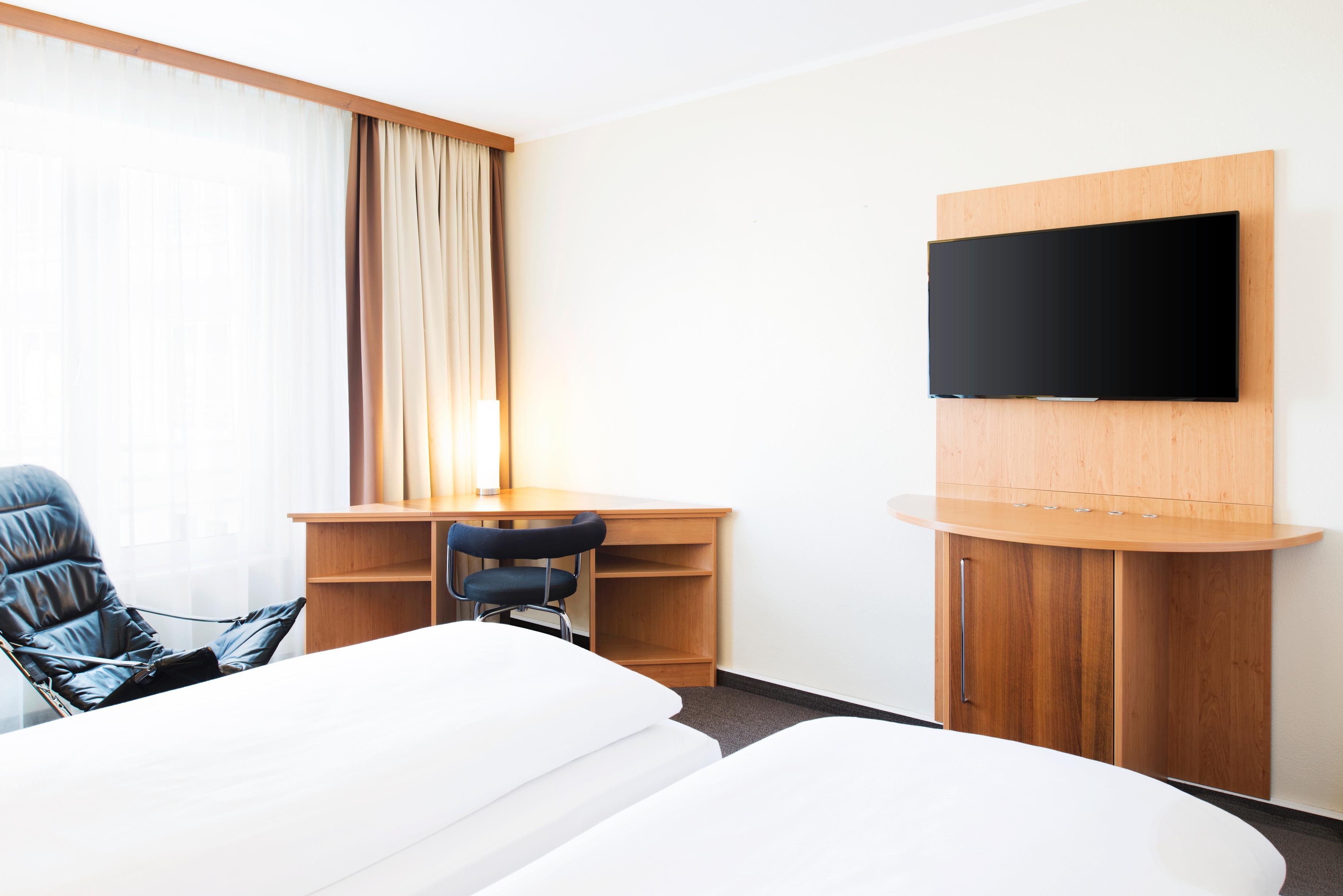 Nh Berlin Potsdam Conference Center Hotel Kleinmachnow Eksteriør billede