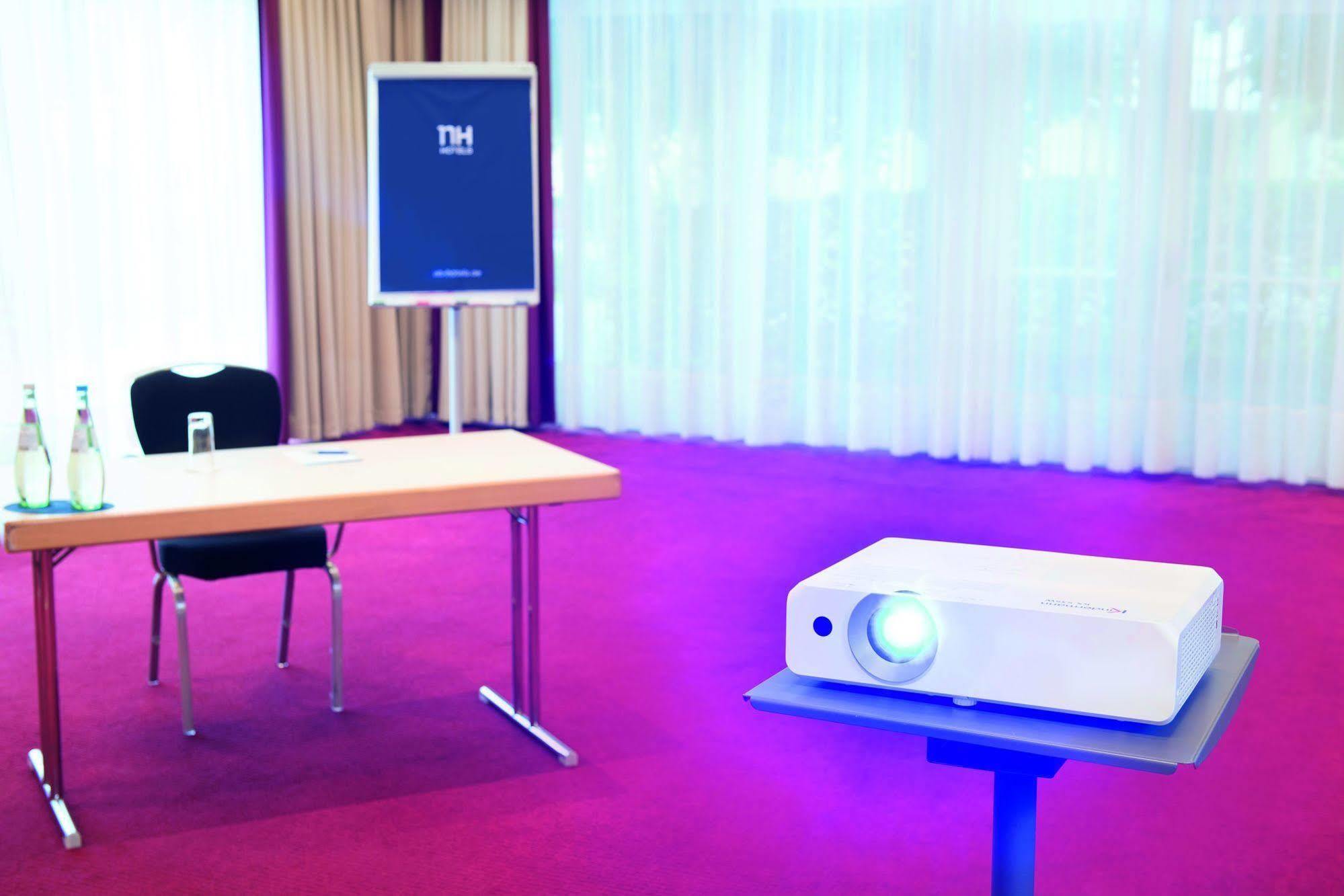 Nh Berlin Potsdam Conference Center Hotel Kleinmachnow Eksteriør billede