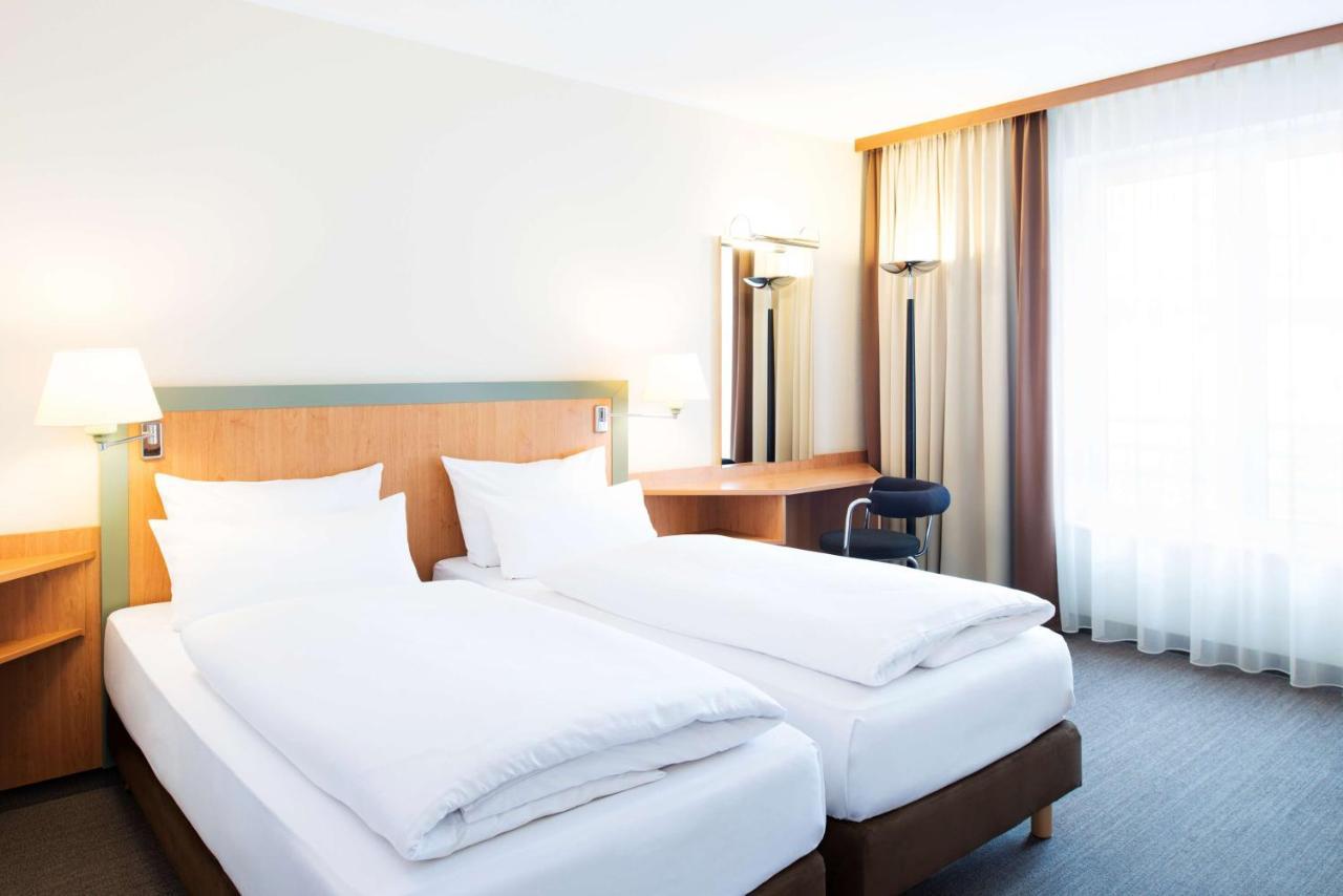 Nh Berlin Potsdam Conference Center Hotel Kleinmachnow Eksteriør billede