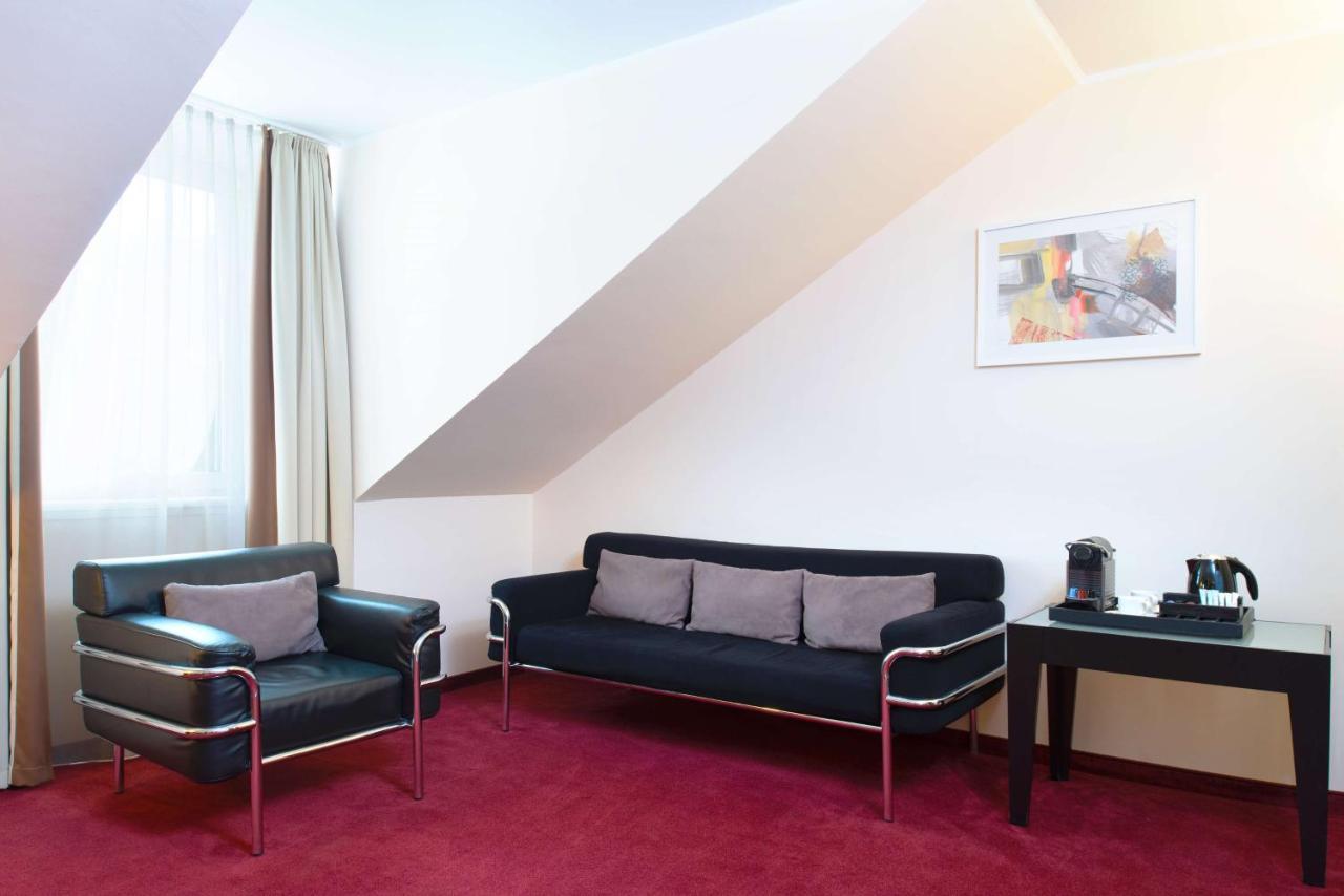 Nh Berlin Potsdam Conference Center Hotel Kleinmachnow Eksteriør billede